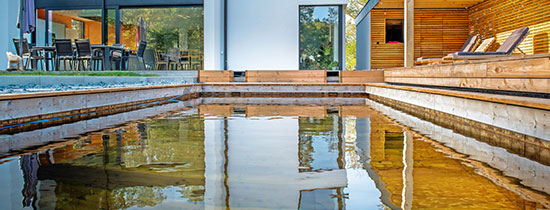 Piscines en bois massif immergé